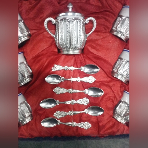 Brevetatto Italy Vintage Silver And Ceramic 19 Piece Tea Set - Picture 3 of 8